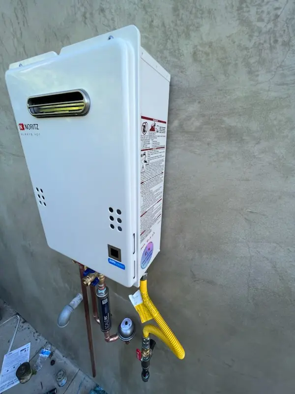 Tankless water heater installation for Delabole homes
